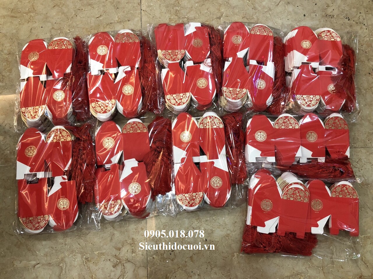 Hộp bánh cưới Hộp bánh cưới