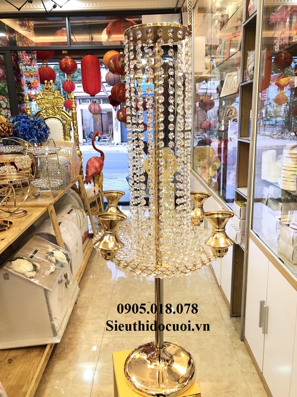 Chân cắm hoa trang trí giá rẻ Chân cắm hoa trang trí giá rẻ