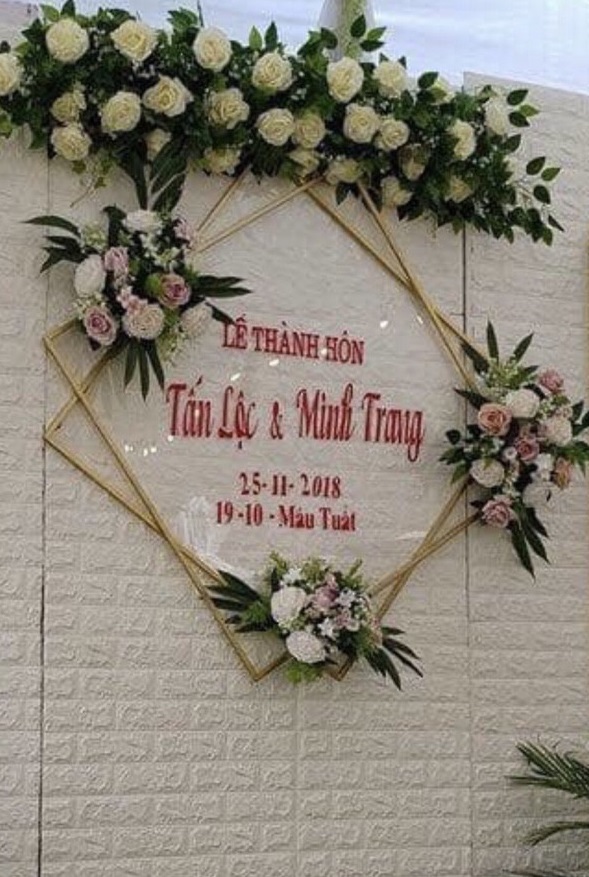 Bảng tên cô dâu chú rể bằng alu và bộ chữ số Bảng tên cô dâu chú rể bằng alu và bộ chữ số