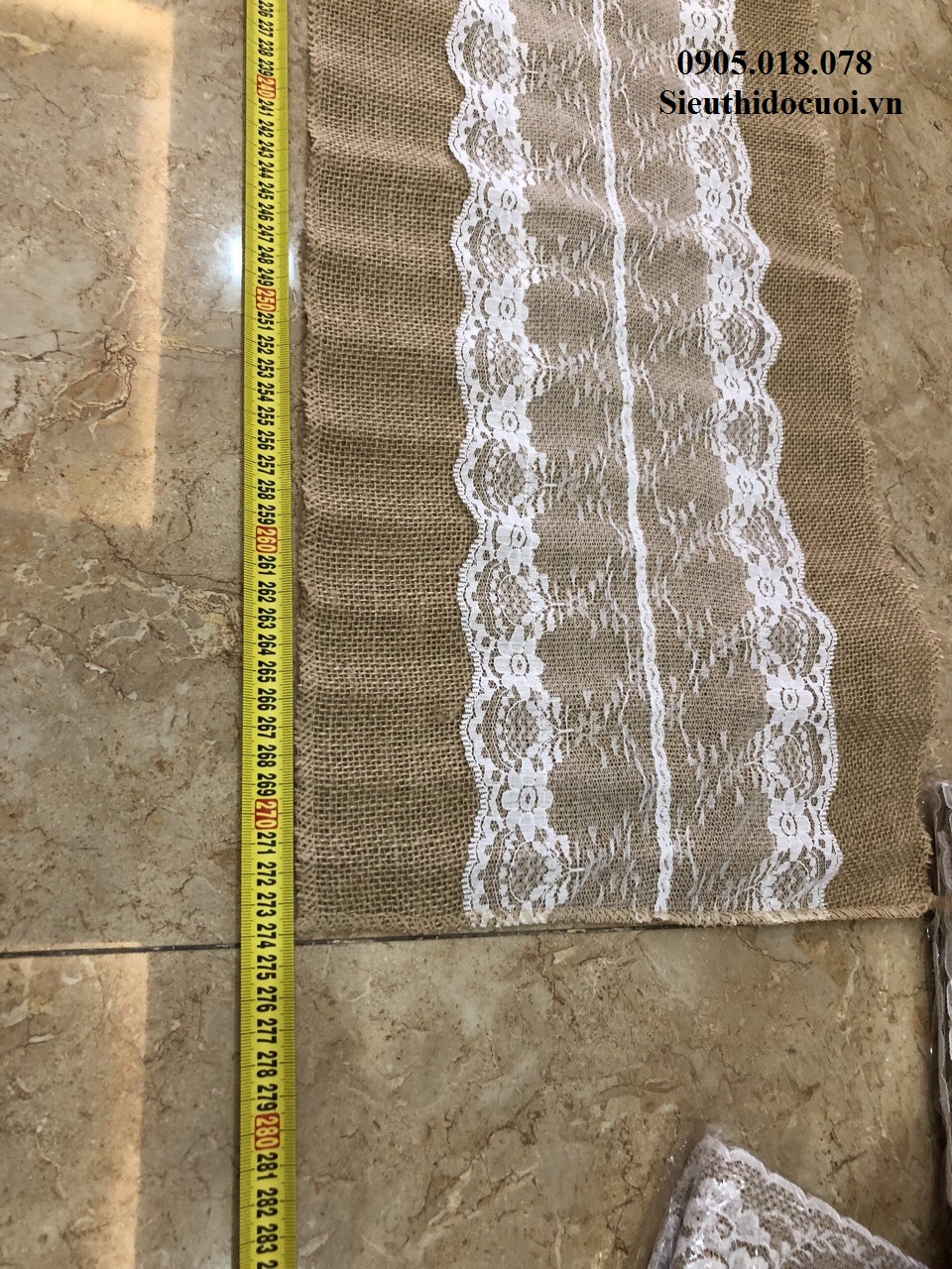 Tấm trải giữa bàn, Tấm lót giữa bàn Tấm trải giữa bàn, Tấm lót giữa bàn