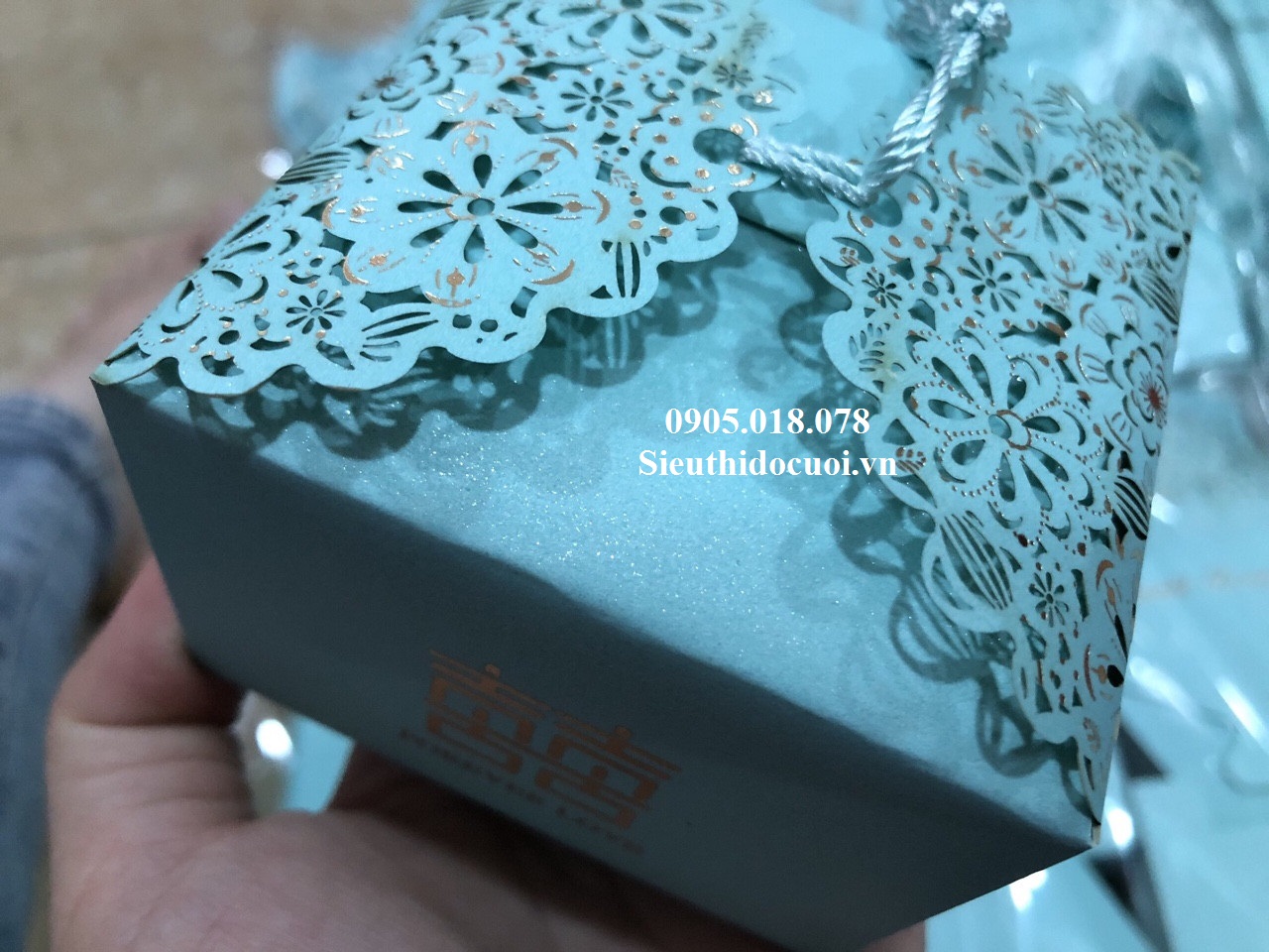 Hộp bánh cưới Hộp bánh cưới