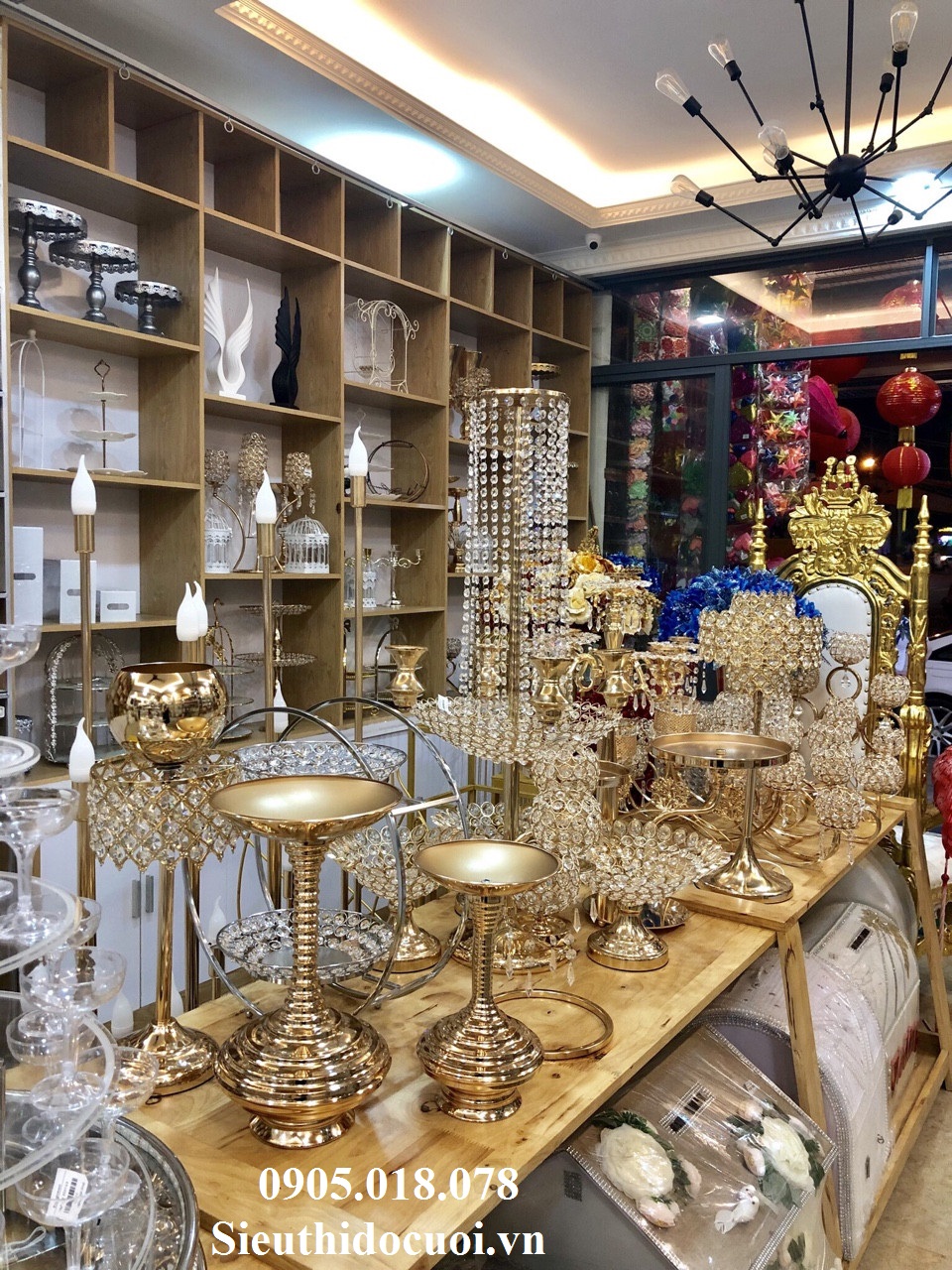 Chân nến kim loại giá rẻ Chân nến kim loại giá rẻ