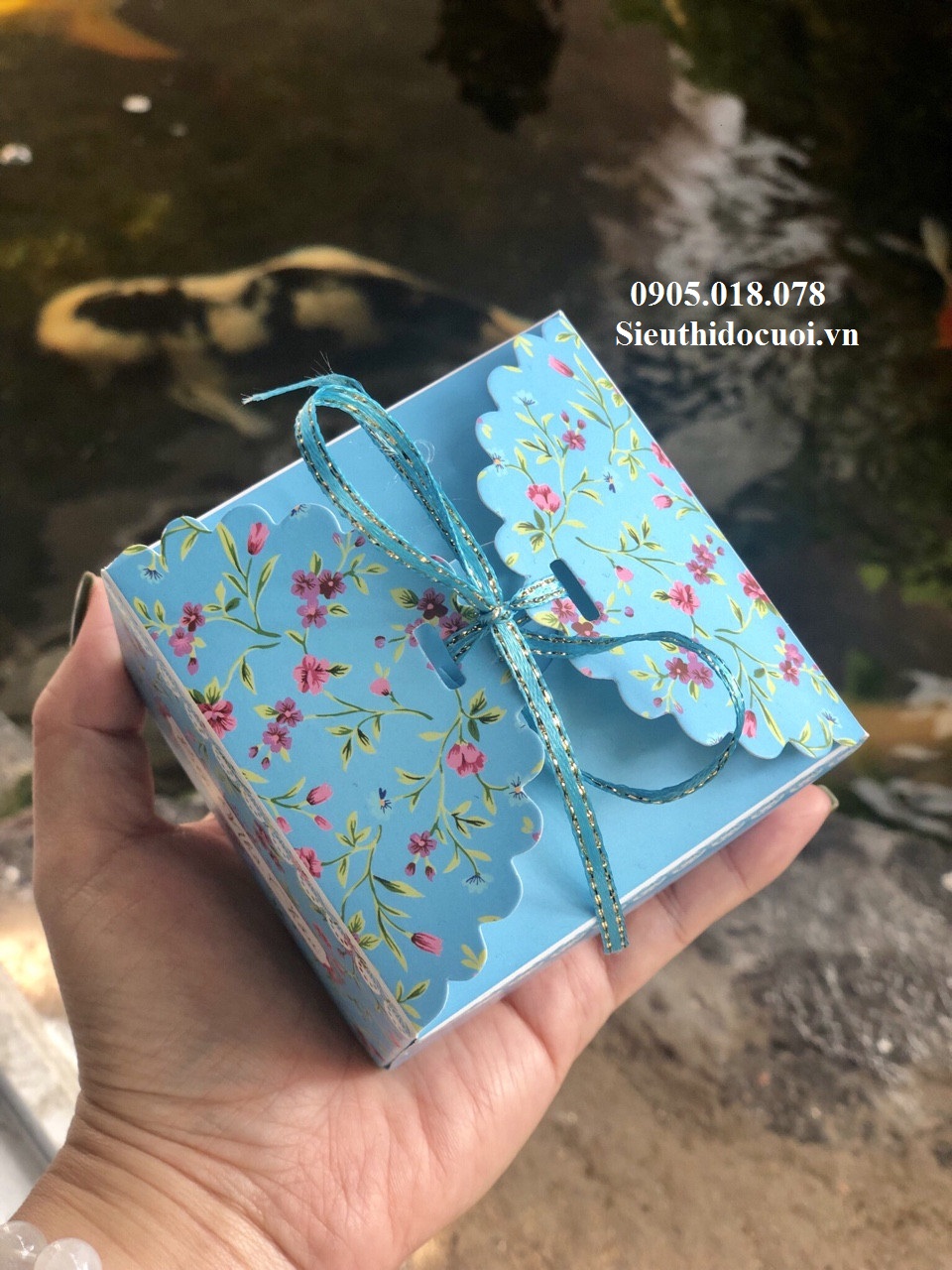 Hộp bánh cưới Hộp bánh cưới