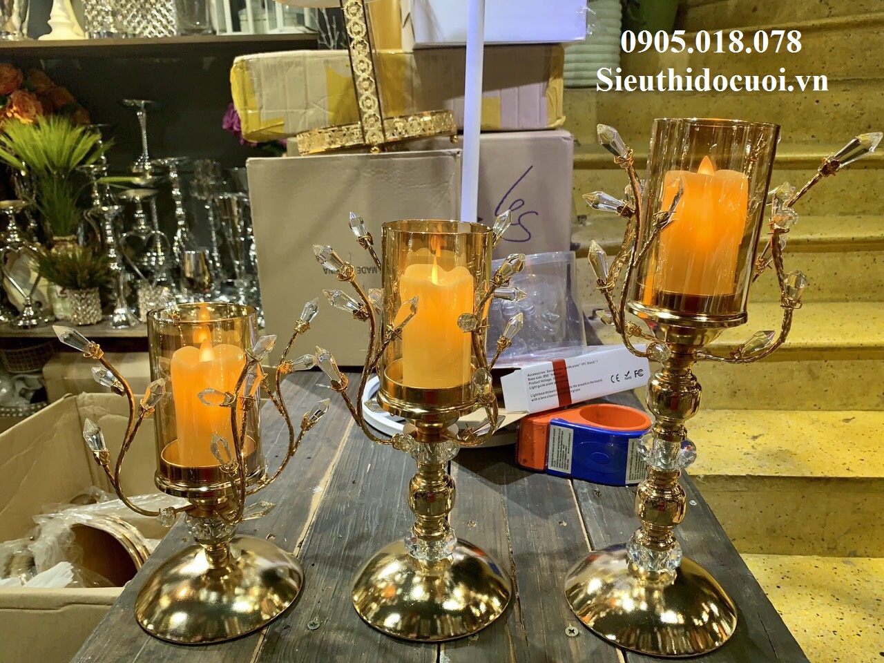 Chân nến kim loại giá rẻ Chân nến kim loại giá rẻ