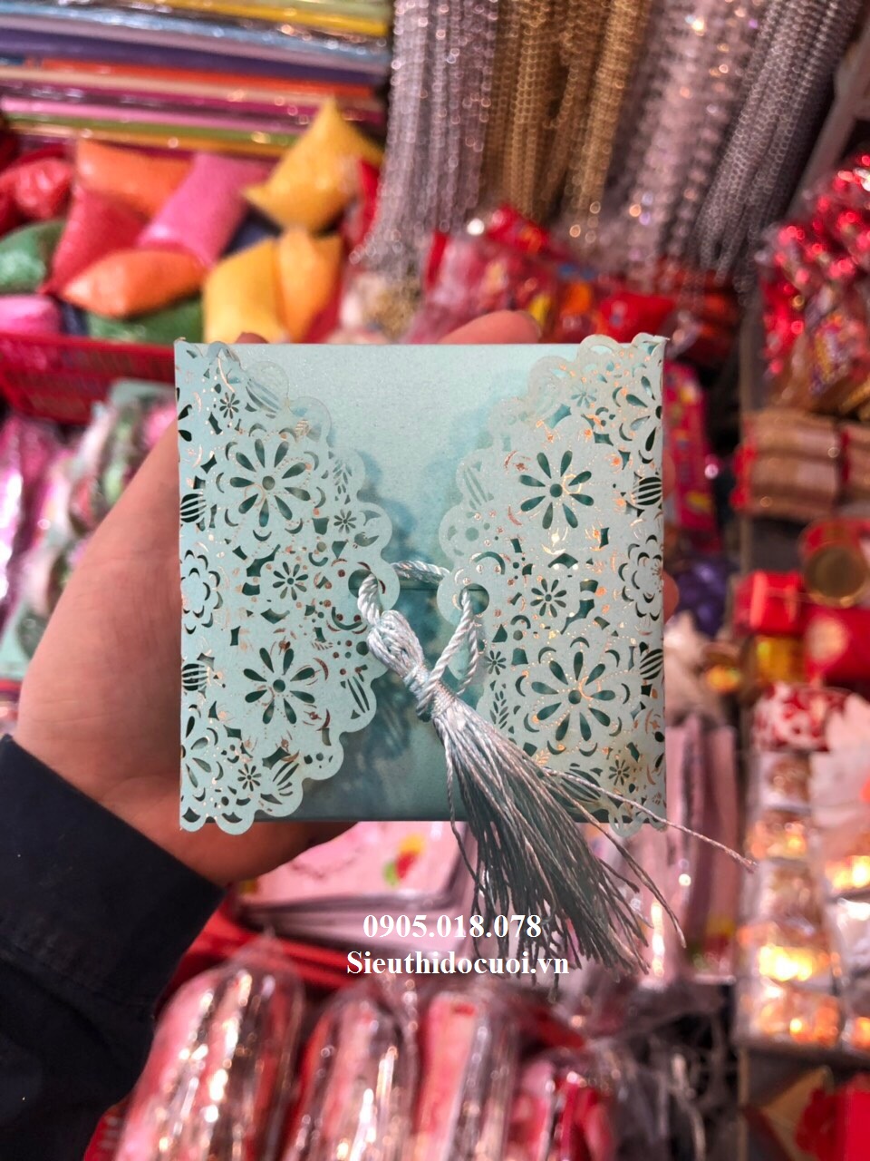 Hộp bánh cưới Hộp bánh cưới