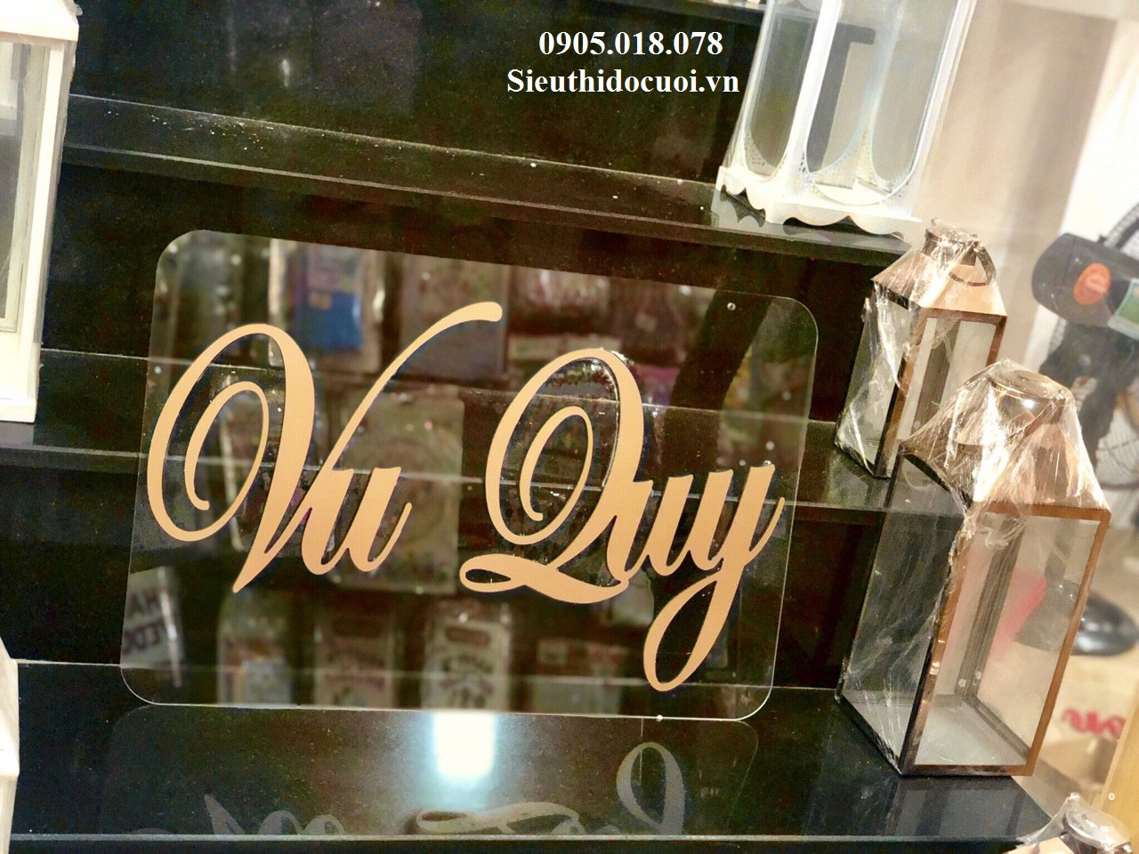 Bảng lễ treo cổng Bảng lễ treo cổng