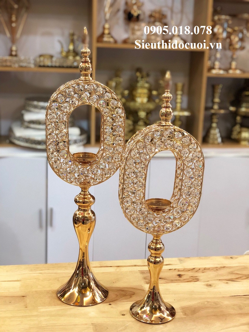 Chân nến kim loại giá rẻ Chân nến kim loại giá rẻ