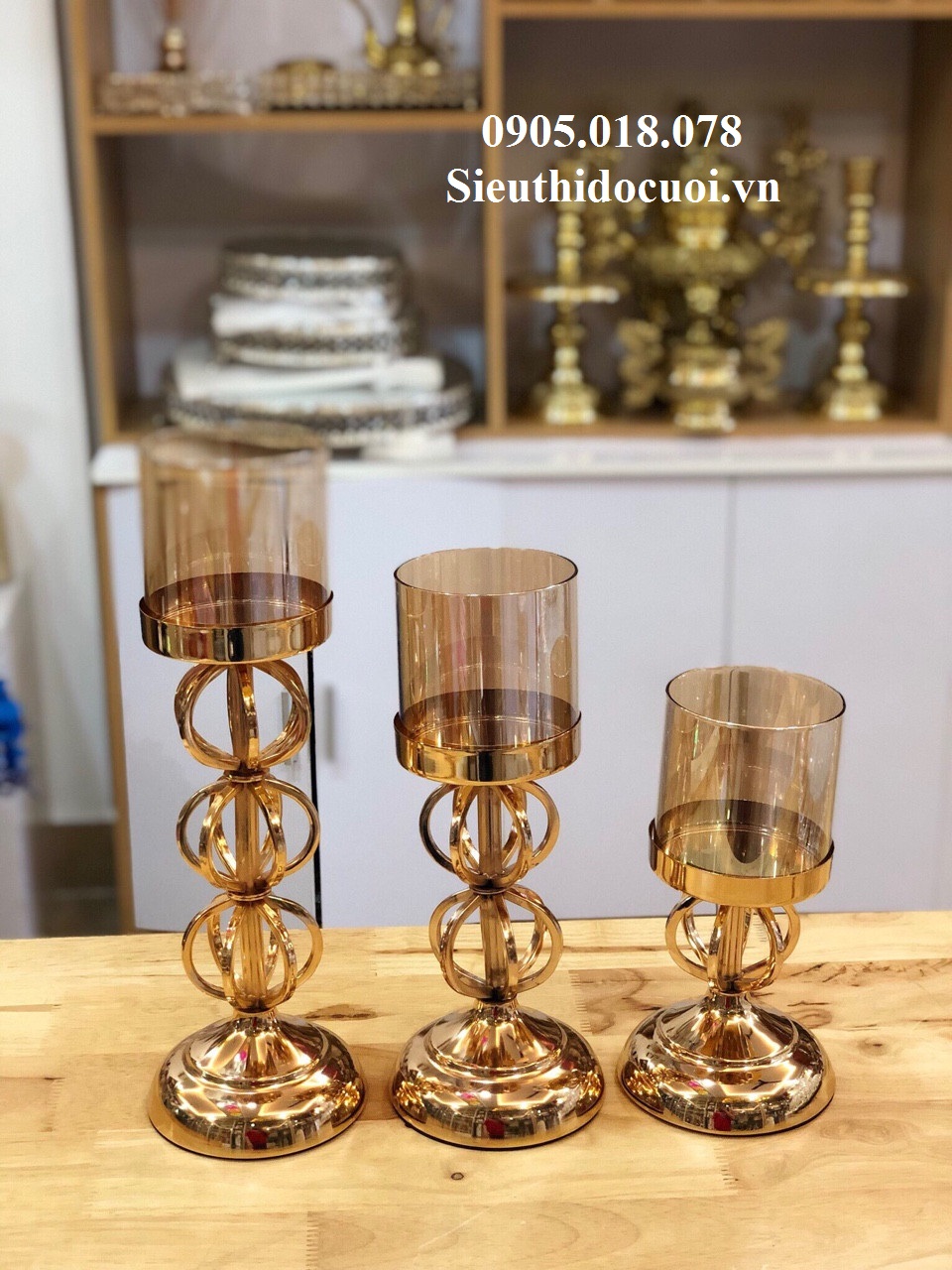 Chân nến kim loại giá rẻ Chân nến kim loại giá rẻ
