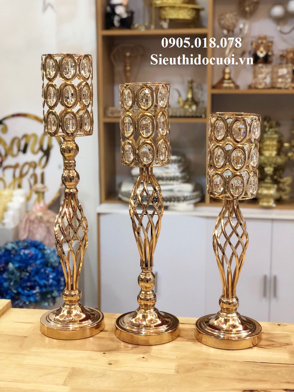 Chân nến kim loại giá rẻ Chân nến kim loại giá rẻ