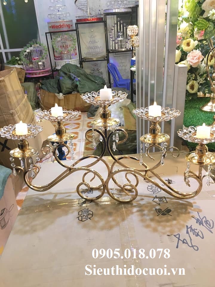 Chân nến kim loại giá rẻ Chân nến kim loại giá rẻ