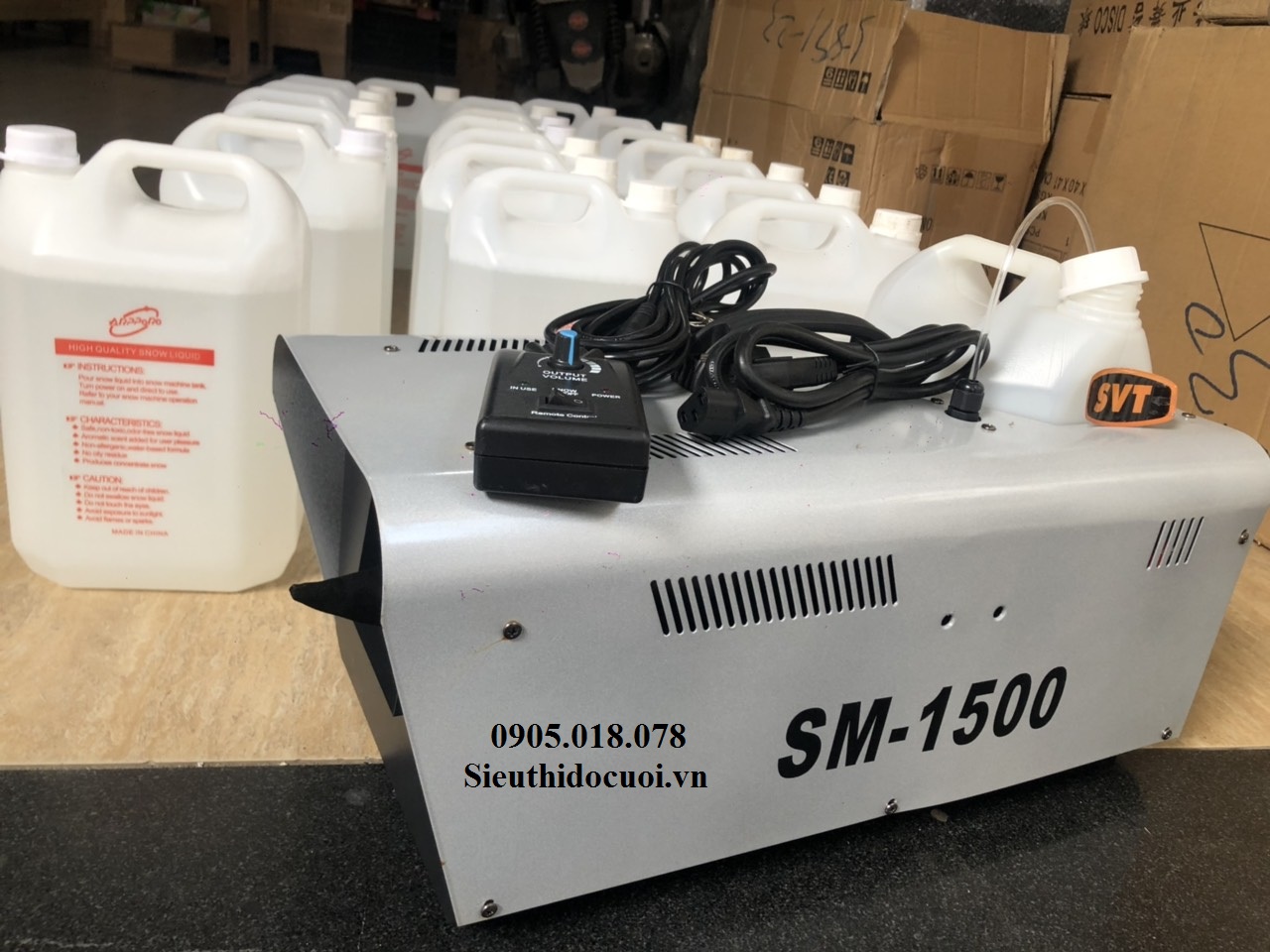 Máy tạo tuyết, máy phun tuyết Máy tạo tuyết, máy phun tuyết