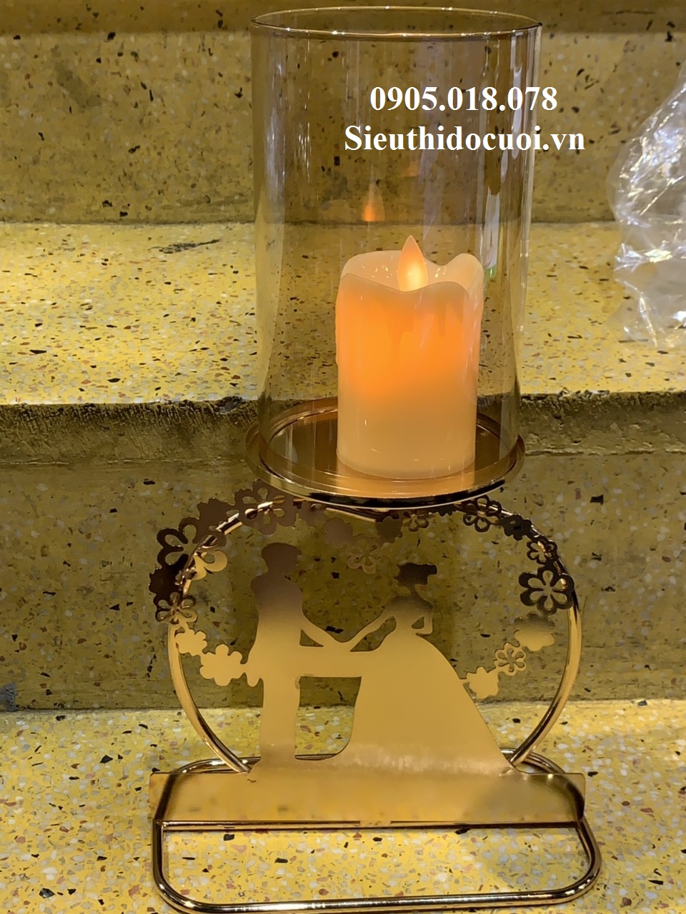 Chân nến kim loại giá rẻ Chân nến kim loại giá rẻ