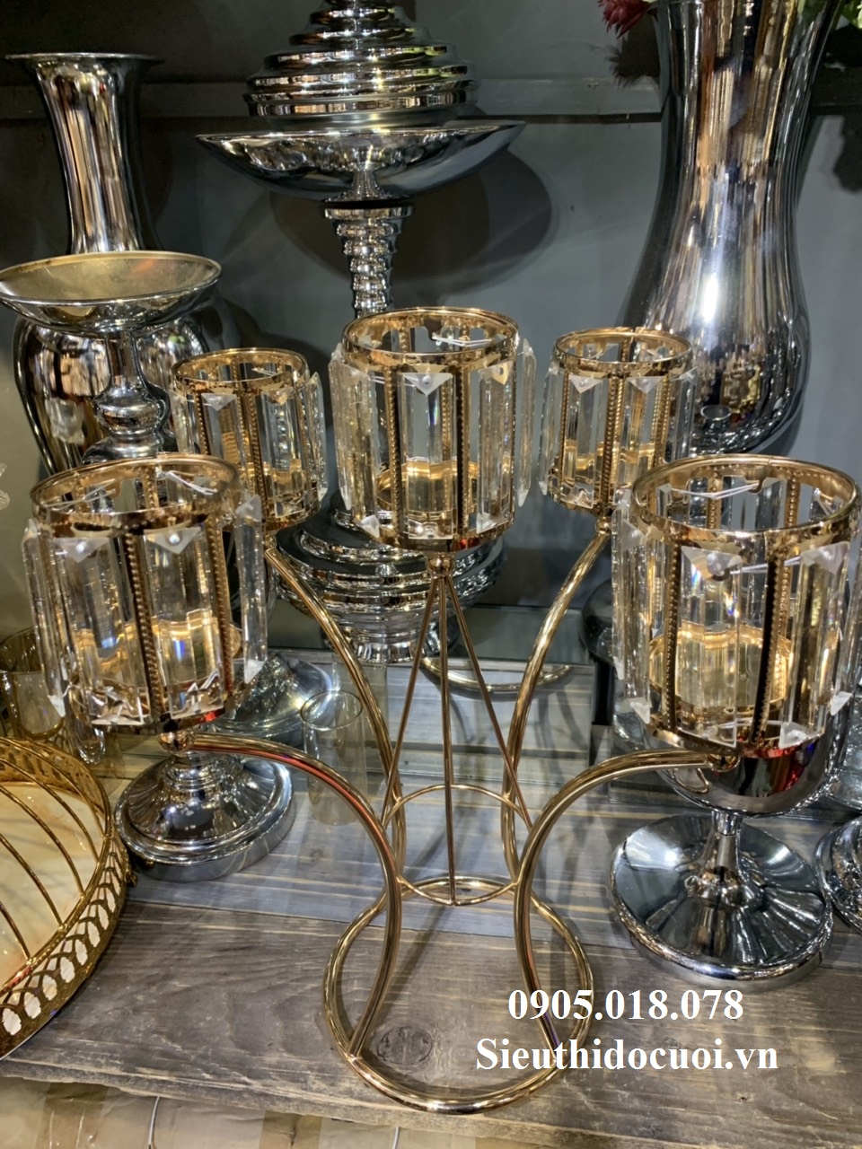 Chân nến kim loại giá rẻ Chân nến kim loại giá rẻ