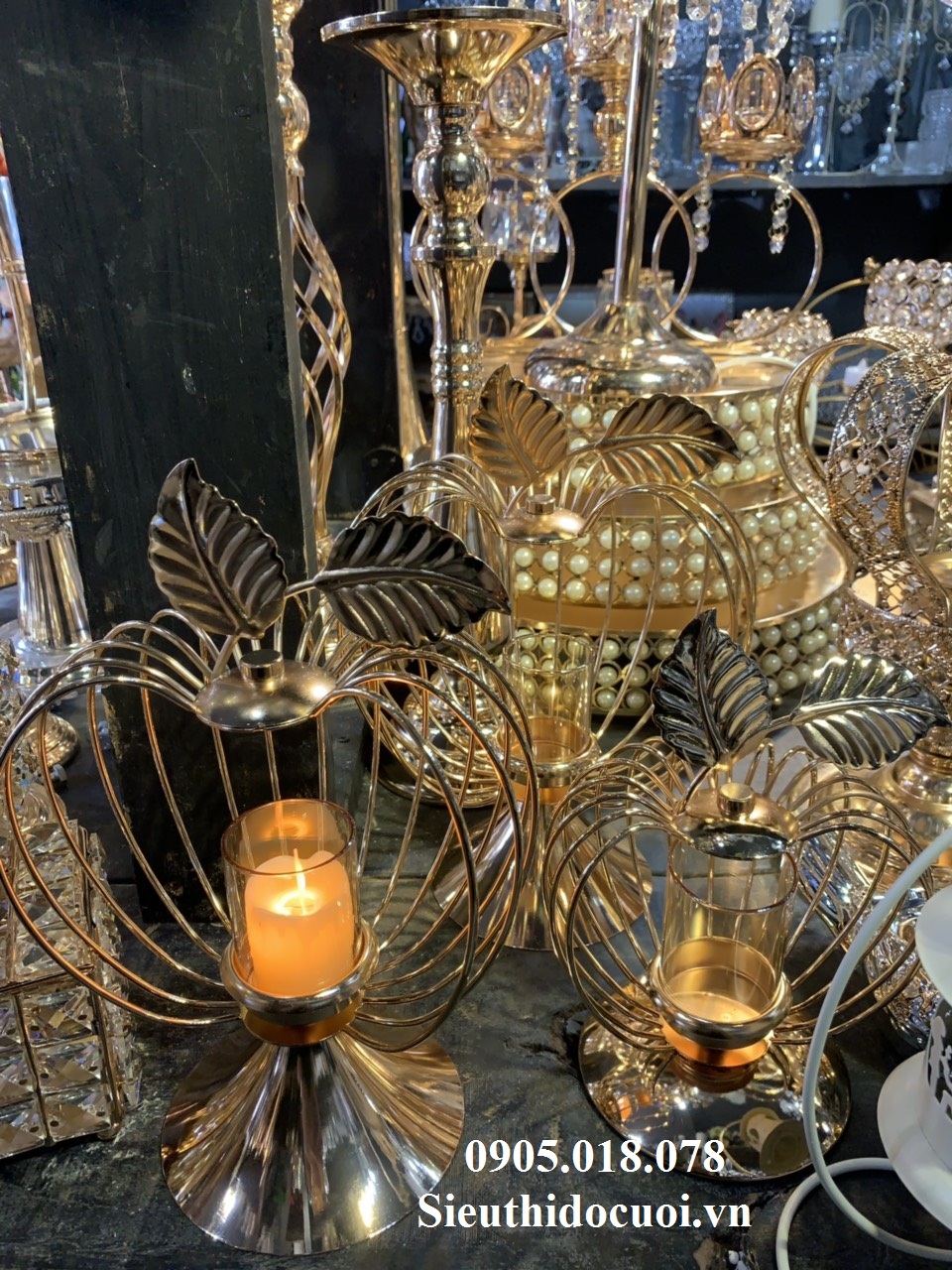 Chân nến kim loại giá rẻ Chân nến kim loại giá rẻ