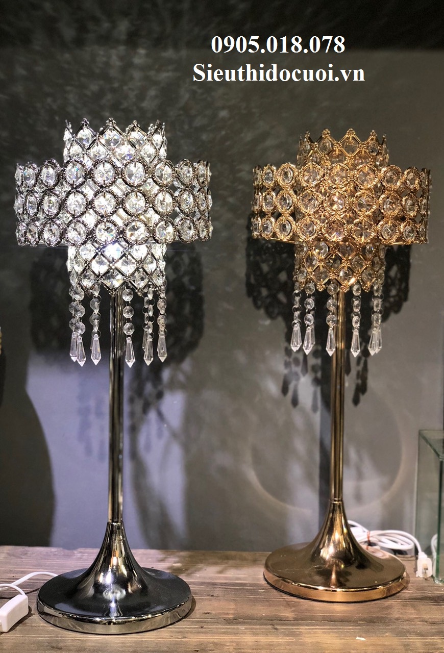 Chân nến kim loại giá rẻ Chân nến kim loại giá rẻ