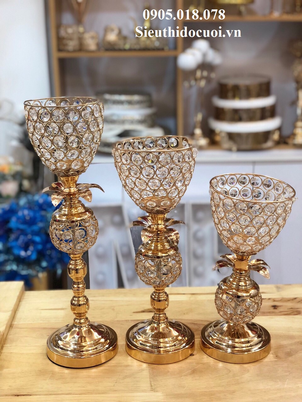 Chân nến kim loại giá rẻ Chân nến kim loại giá rẻ