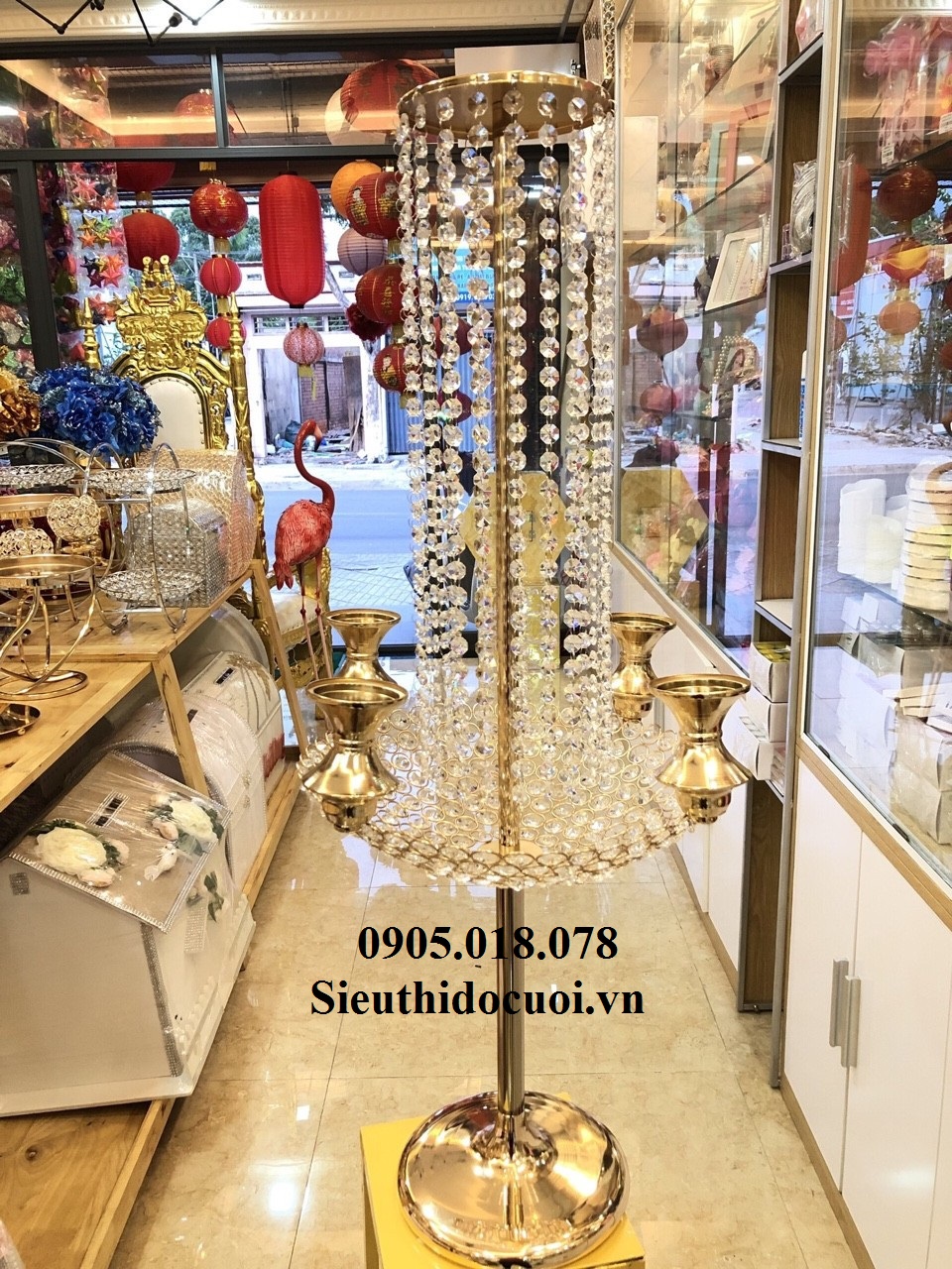 Chân cắm hoa trang trí giá rẻ Chân cắm hoa trang trí giá rẻ