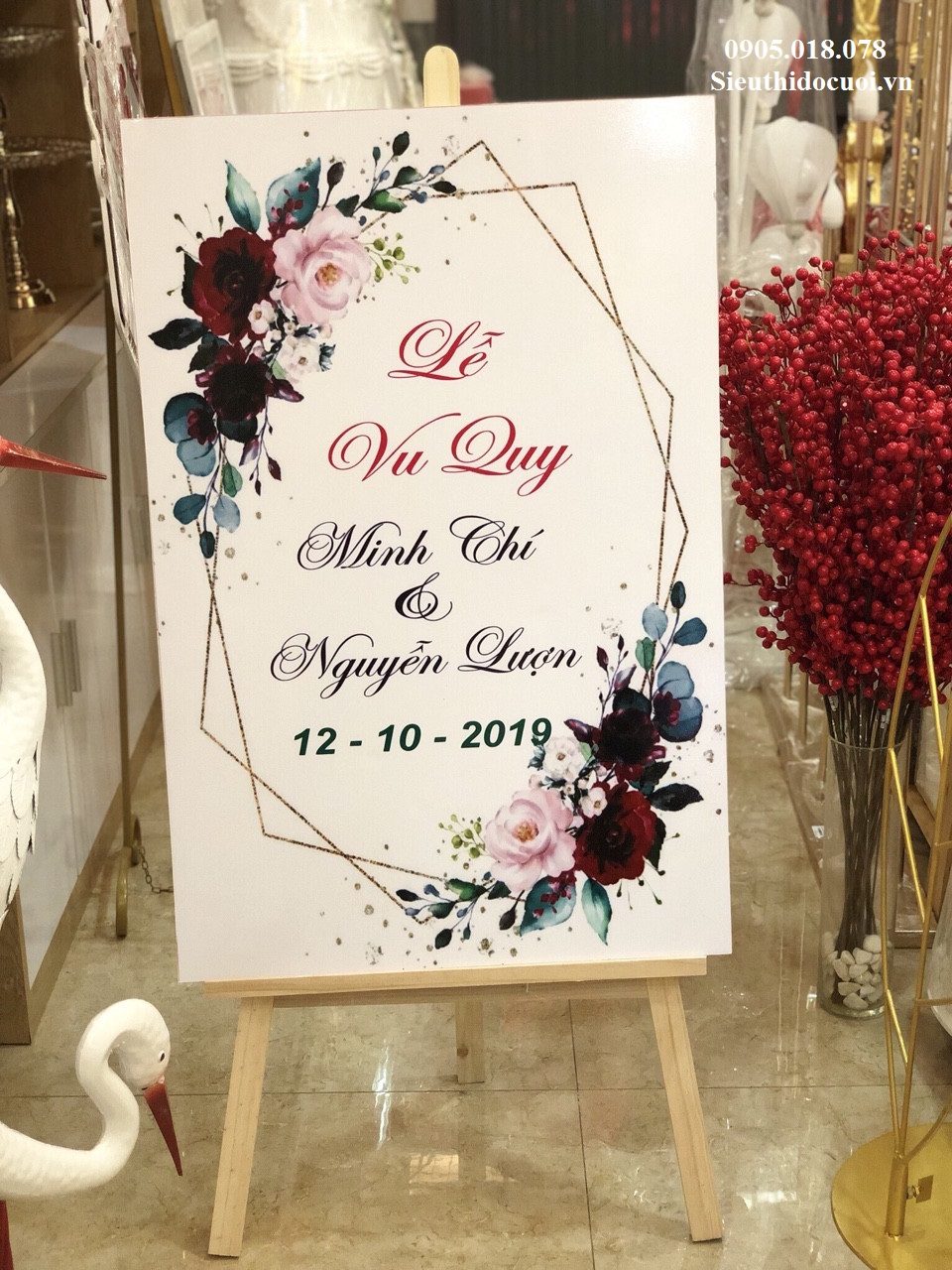 GIÁ ĐỠ KHUNG HÌNH GIÁ ĐỠ KHUNG HÌNH