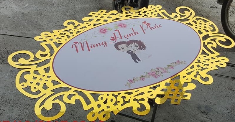 Bảng tên cô dâu chú rể bằng alu và bộ chữ số Bảng tên cô dâu chú rể bằng alu và bộ chữ số