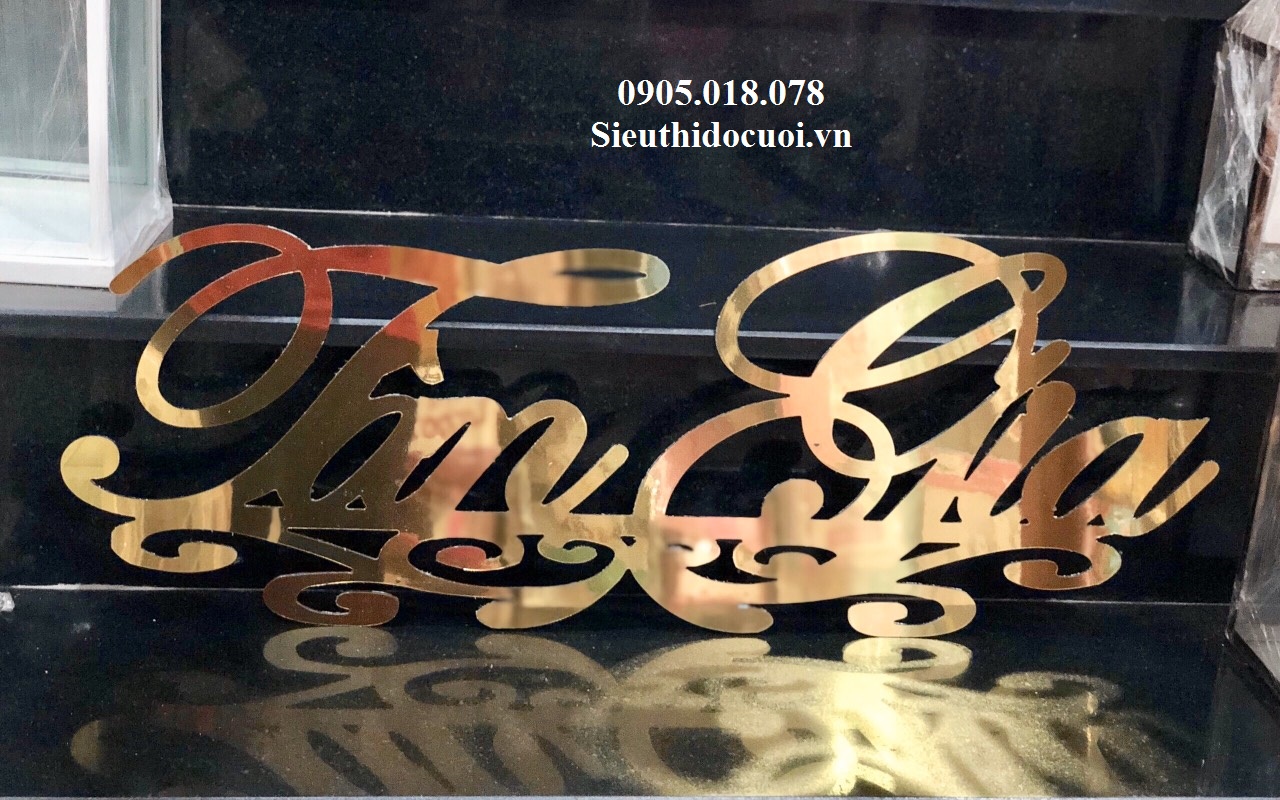 Bảng lễ treo cổng Bảng lễ treo cổng