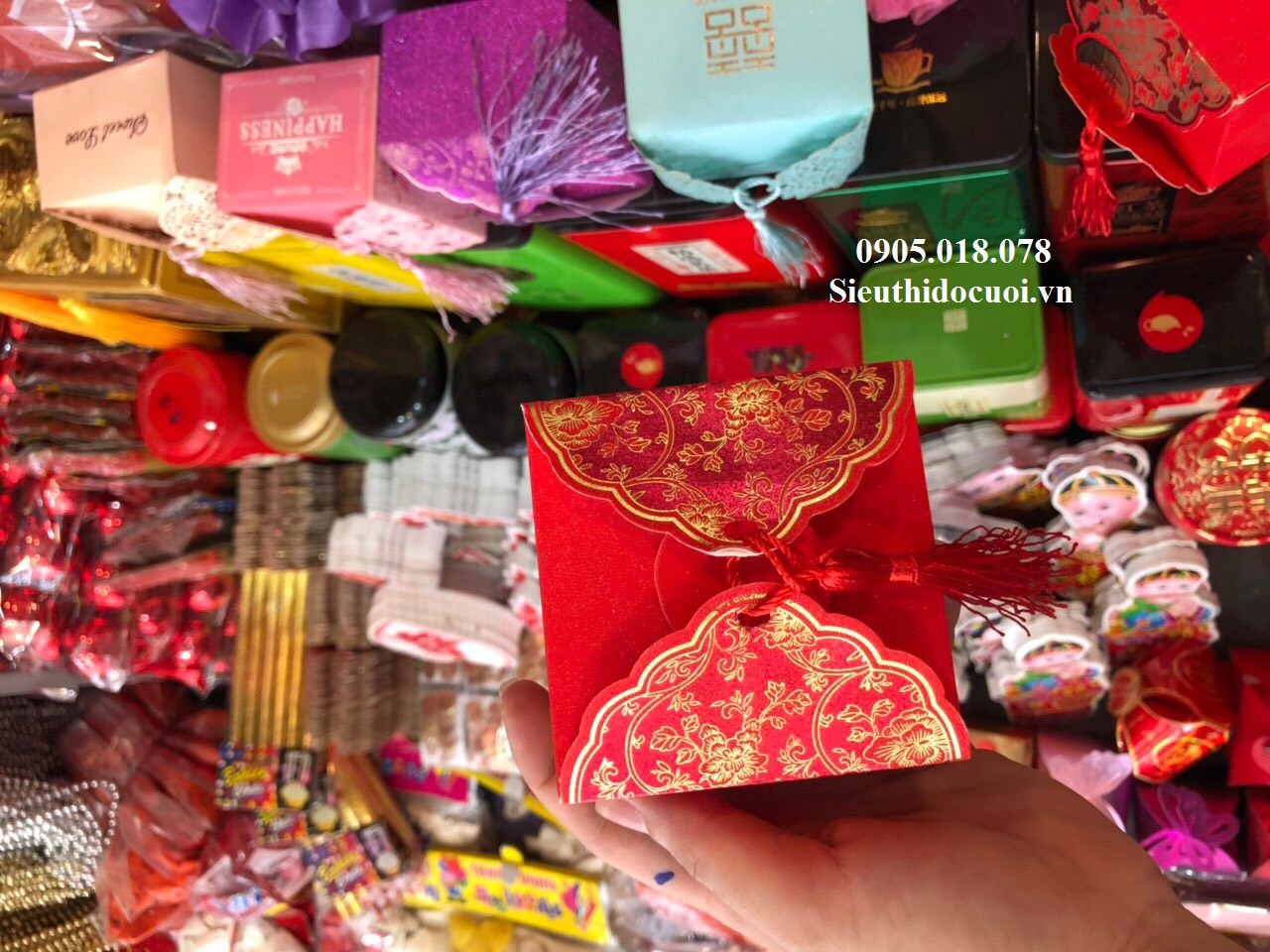 Hộp bánh cưới Hộp bánh cưới