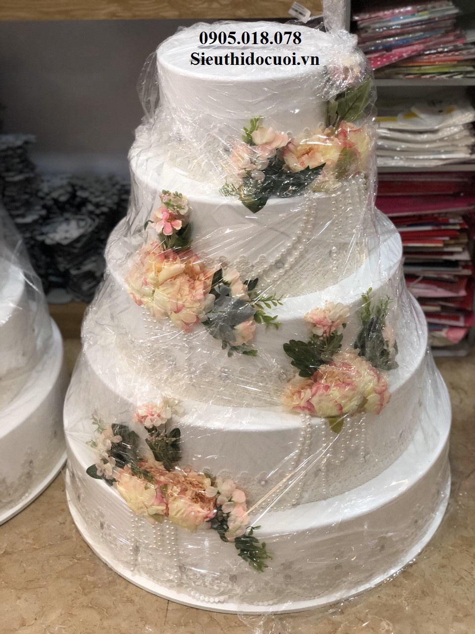 Kệ bánh xe đạp Bánh kem 5 tầng