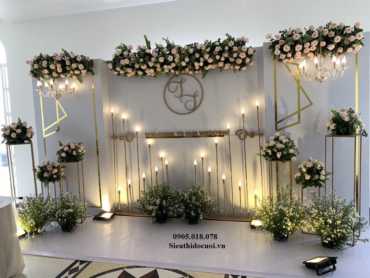 Đèn dẫn lối đám cưới đế ngang 1m Đèn dẫn lối đám cưới đế ngang 1m