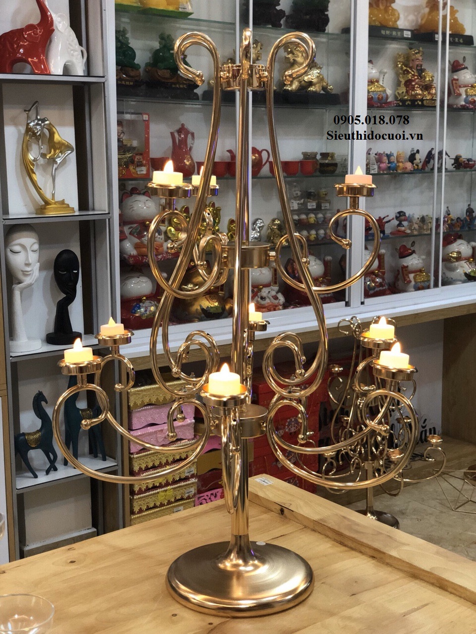 Chân nến, trụ nến Chân nến, trụ nến