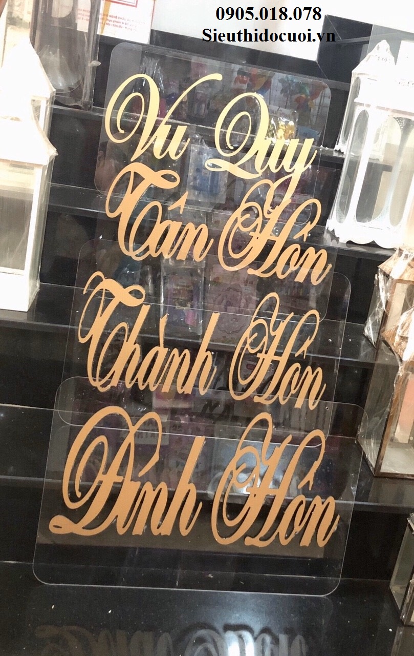 Bảng lễ treo cổng Bảng lễ treo cổng