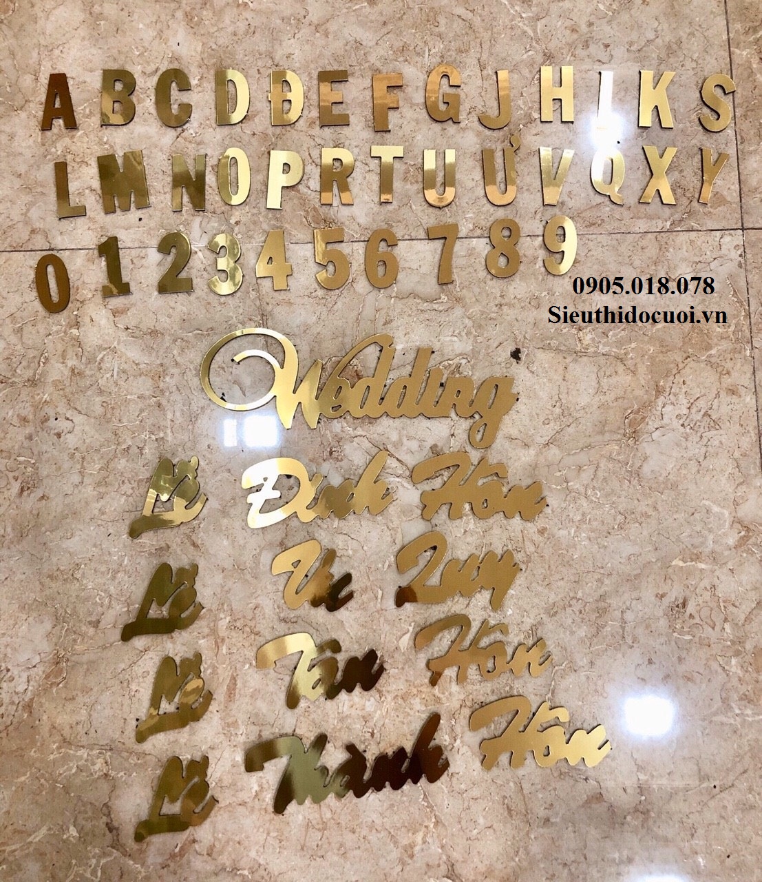 Bảng lễ treo cổng Bảng lễ treo cổng