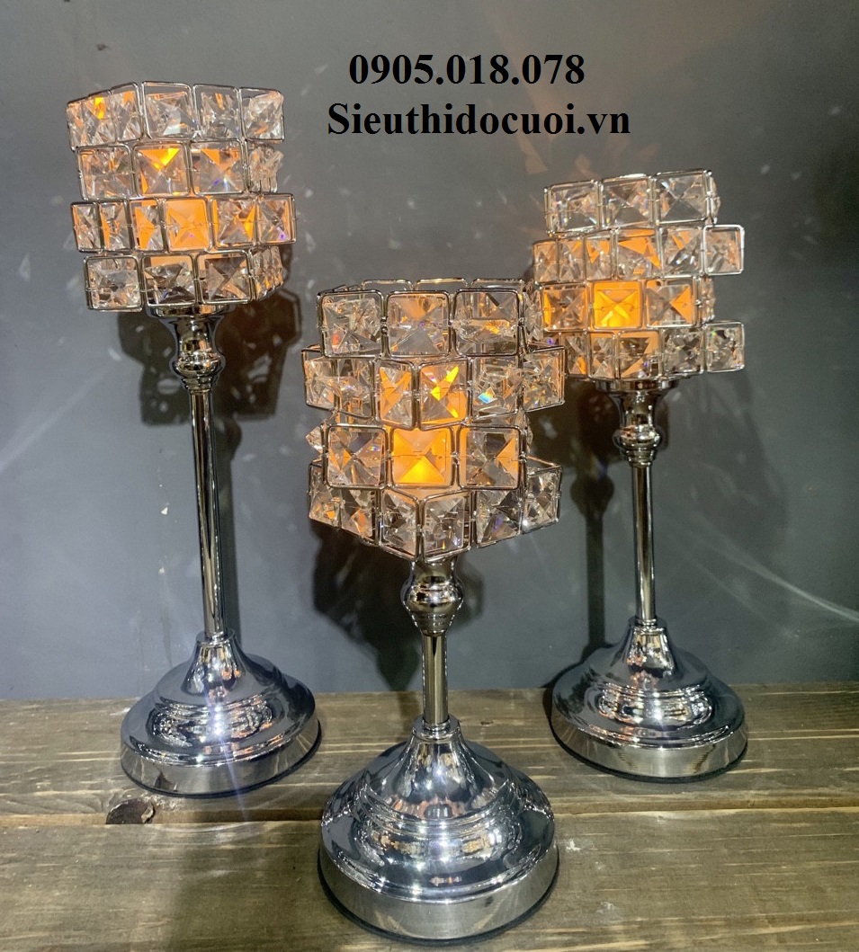 Chân nến, trụ nến Chân nến, trụ nến