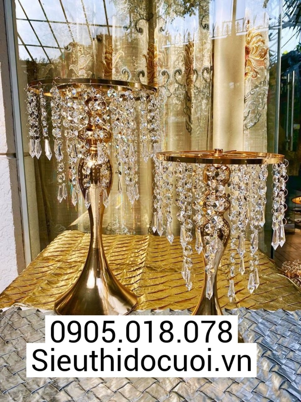 Bình hoa, chân cắm hoa, trụ hoa Bình hoa, chân cắm hoa, trụ hoa