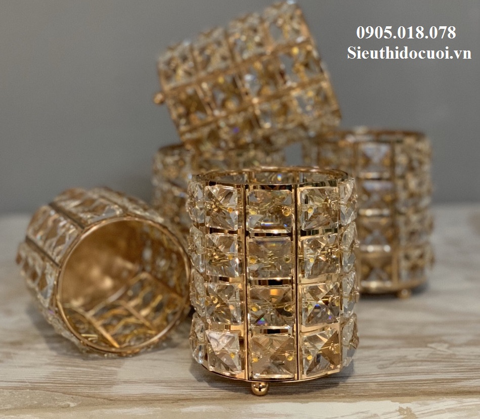 Trụ nến, chân nến Trụ nến, chân nến