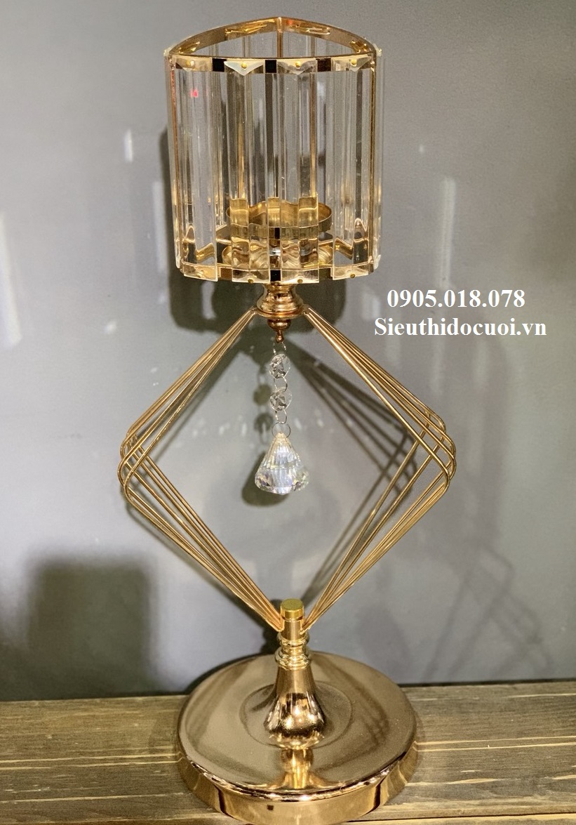 Trụ nến, chân nến Trụ nến, chân nến