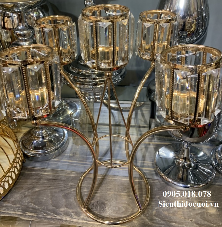 Trụ nến, chân nến Trụ nến, chân nến