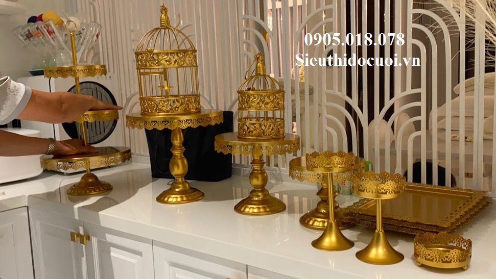 Khay bánh, kệ bánh, giá để bánh, chân bánh kem Khay bánh, kệ bánh, giá để bánh, chân bánh kem