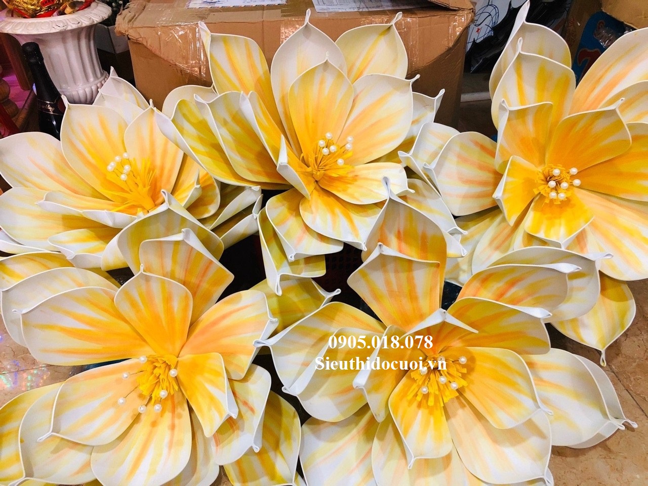 Hoa Xốp trang trí Hoa Xốp trang trí