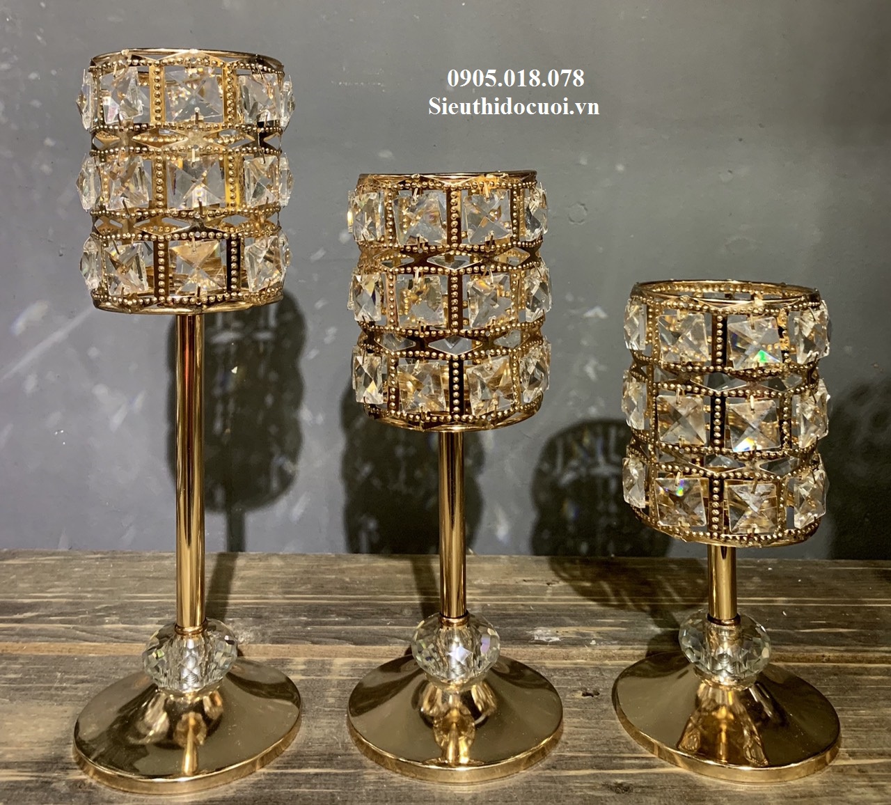 Trụ nến, chân nến Trụ nến, chân nến