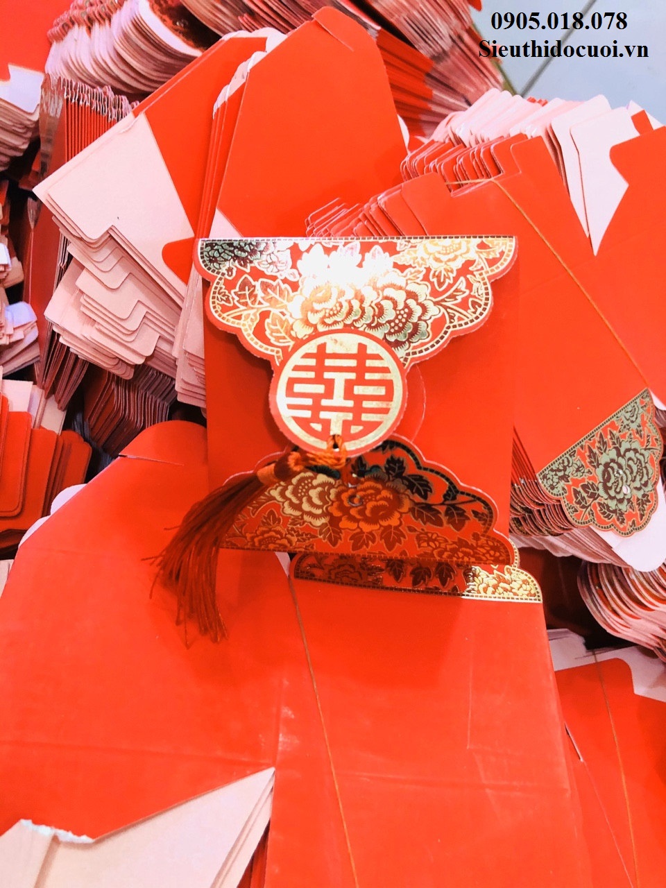 Hộp bánh cưới Hộp bánh cưới