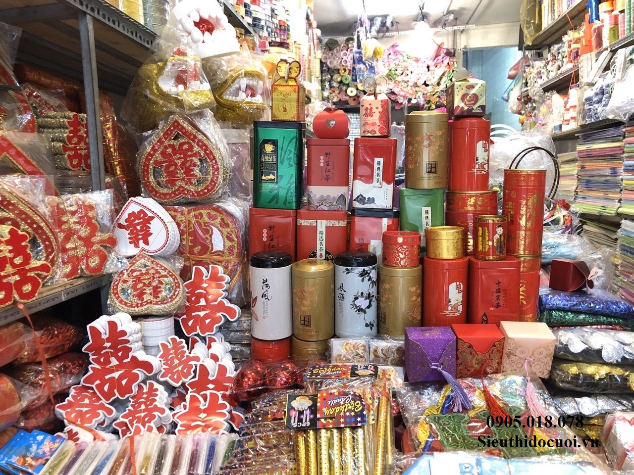 Hộp bánh cưới Hộp bánh cưới