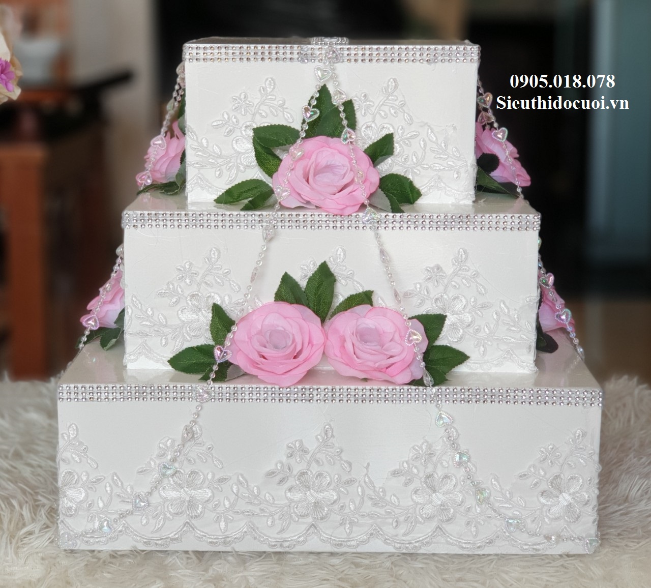 Bánh kem 3 tầng Bánh kem 3 tầng