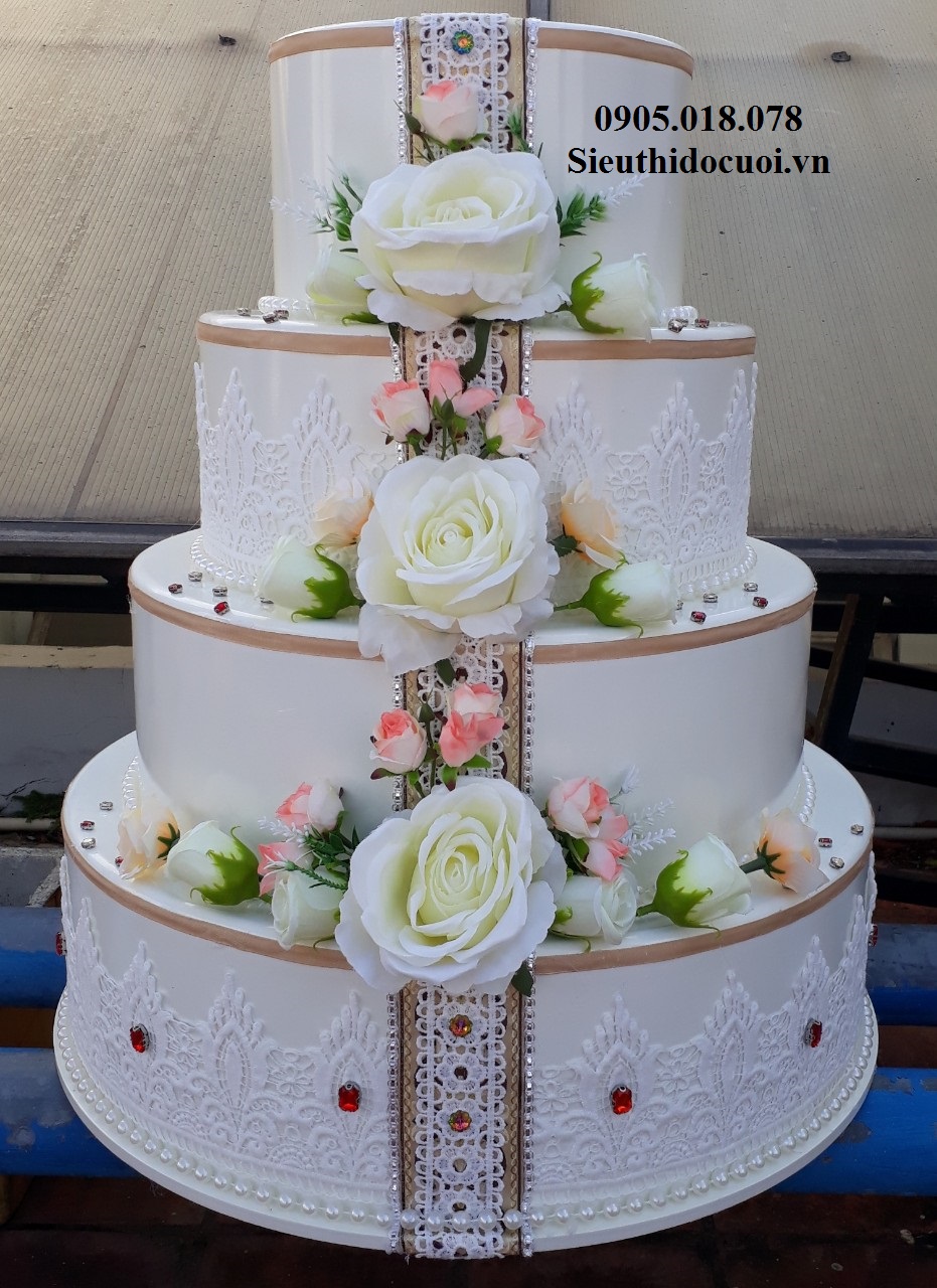 Thùng tiền hình bánh kem Thùng tiền hình bánh kem