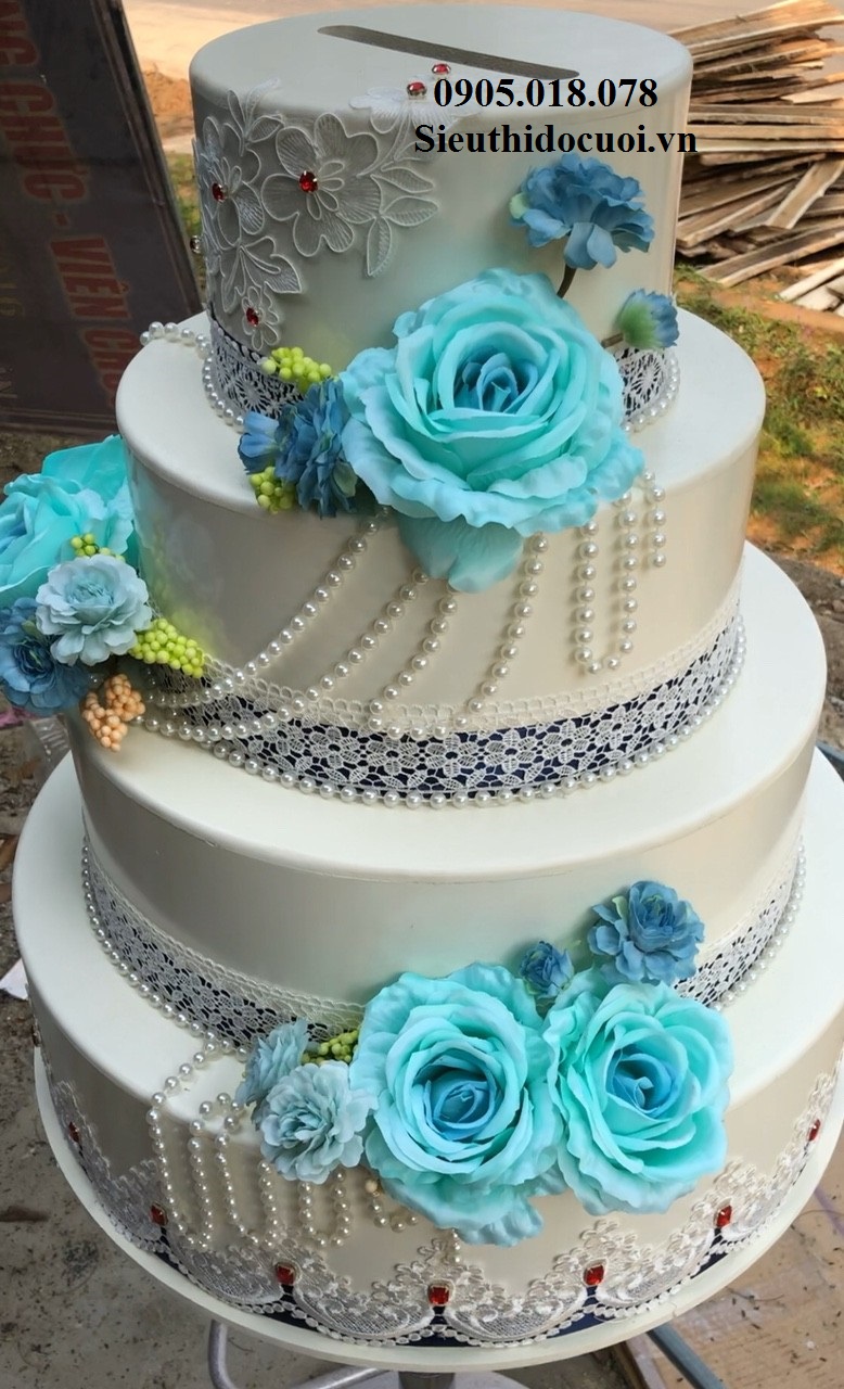 Thùng tiền hình bánh kem Thùng tiền hình bánh kem