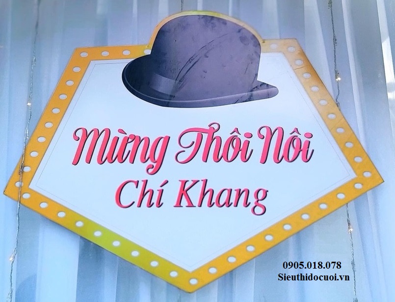 Bảng tên cô dâu chú rể bằng fomex, tem nước suối, chữ xốp Bảng tên cô dâu chú rể bằng fomex, tem nước suối, chữ xốp