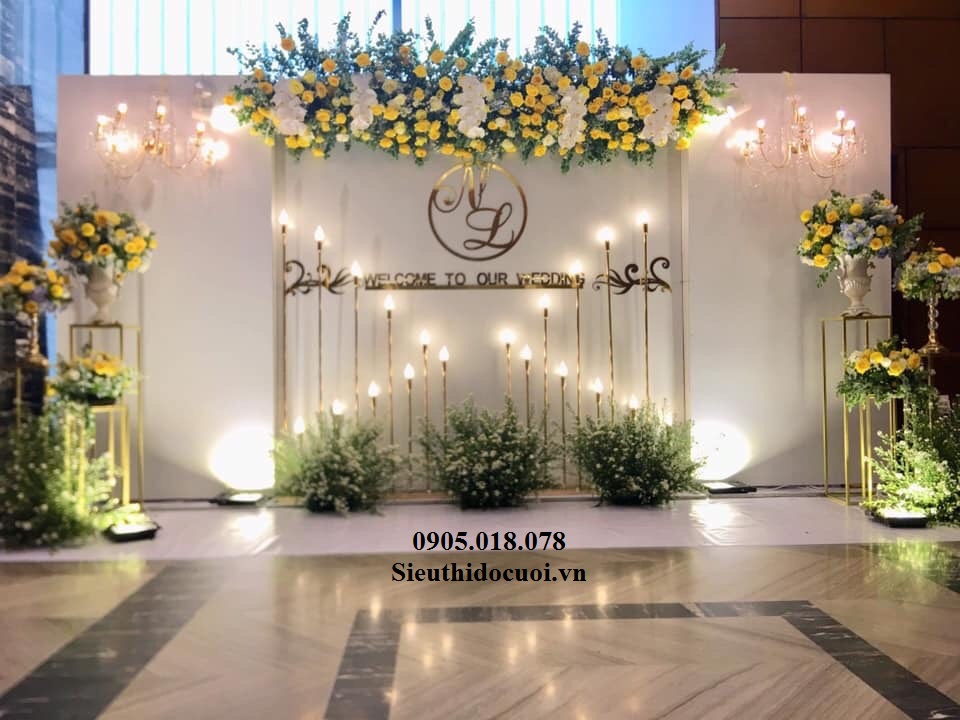 Đèn dẫn lối đám cưới đế ngang 1m Đèn dẫn lối đám cưới đế ngang 1m