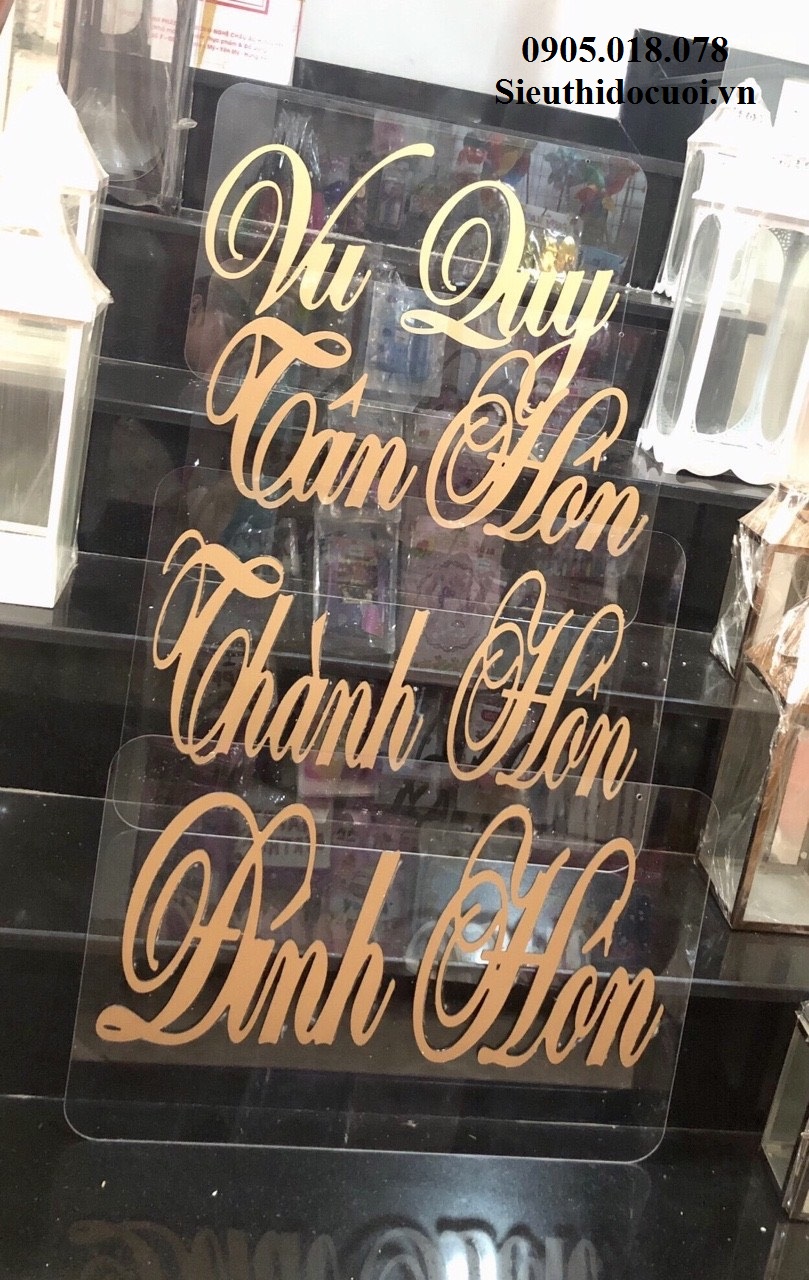 Bảng lễ treo cổng Bảng lễ treo cổng