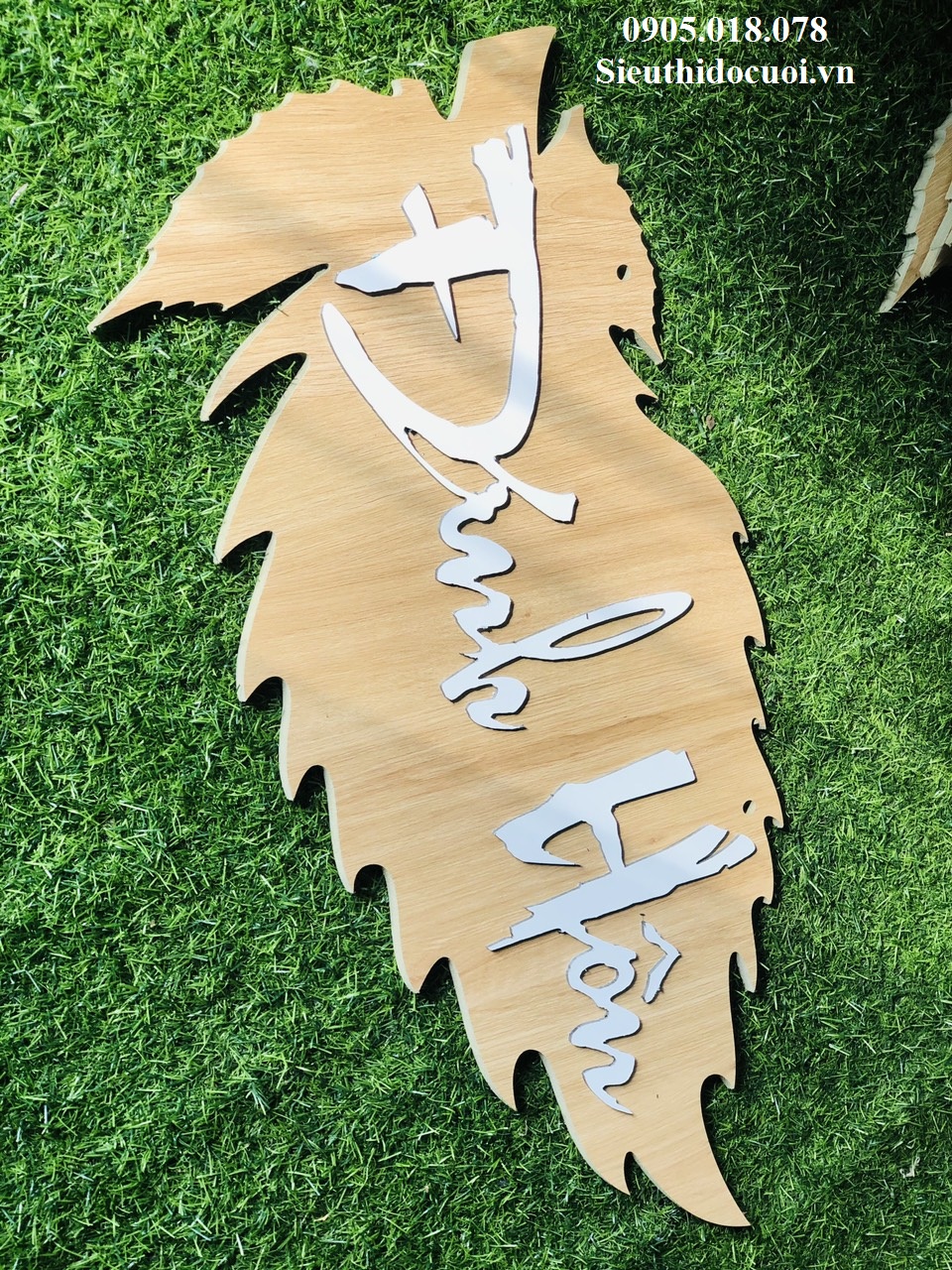 Bảng lễ treo cổng Bảng lễ treo cổng