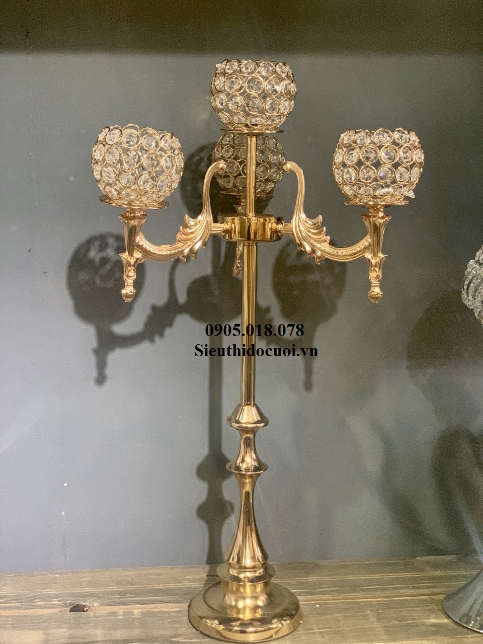 Trụ nến, chân nến Trụ nến, chân nến