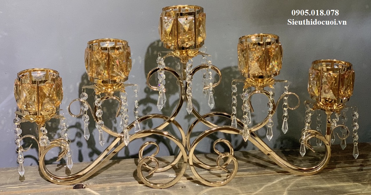 Trụ nến, chân nến Trụ nến, chân nến