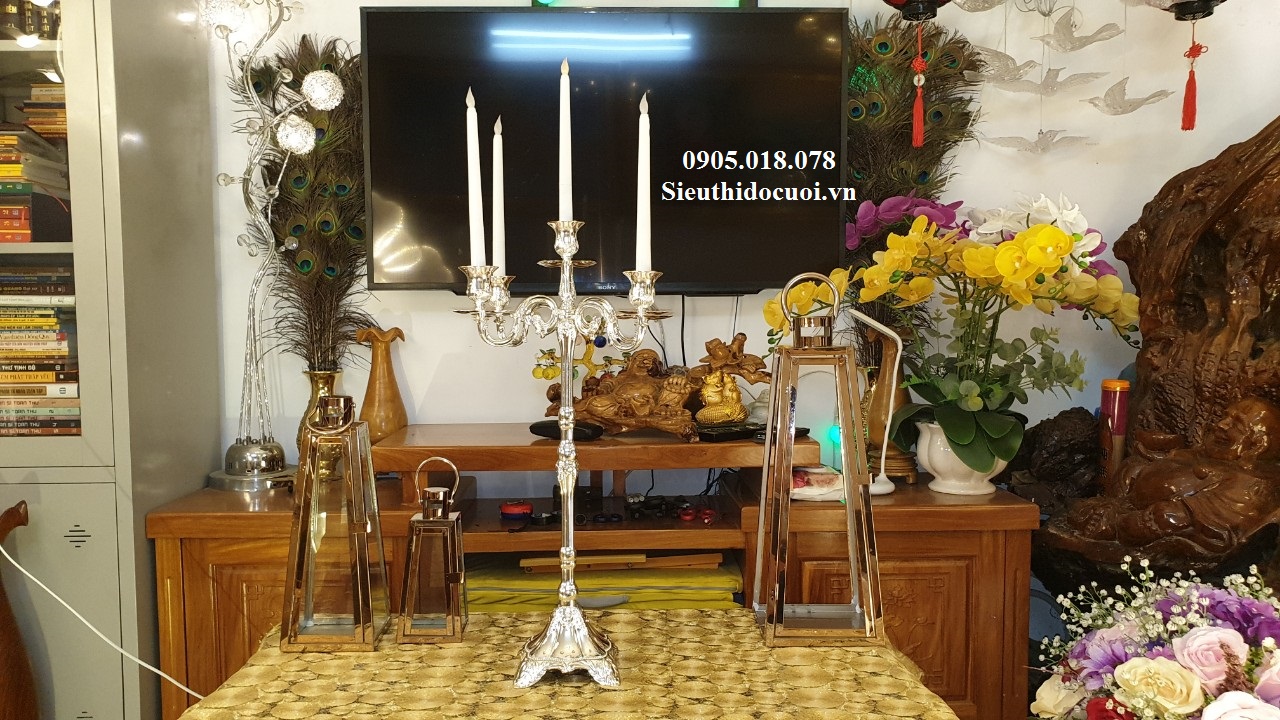 Chân nến Chân nến